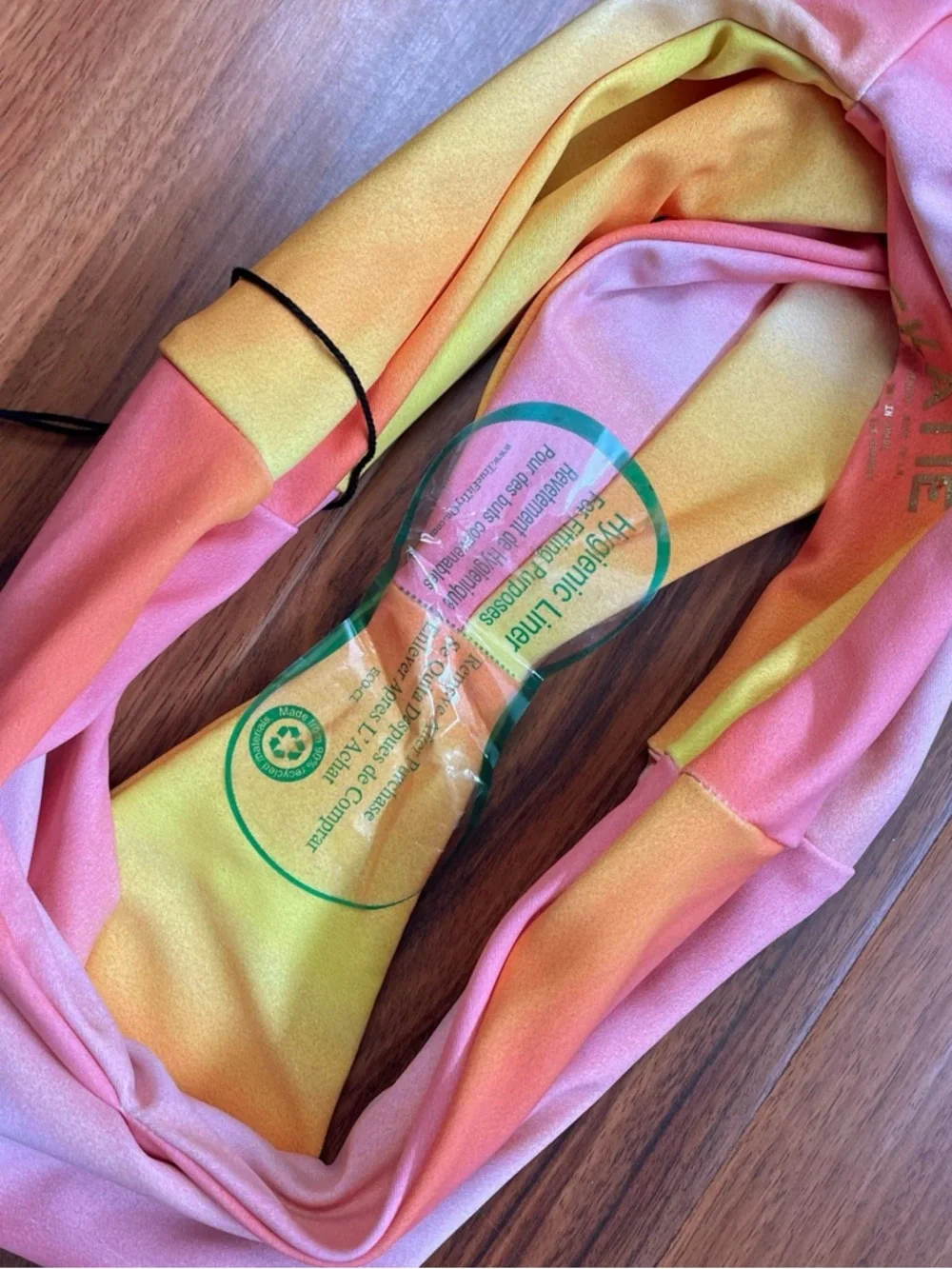 SKATIE x Rocky Barnes 2 piece Bikini Melly Sunrise - Picture 6 of 10